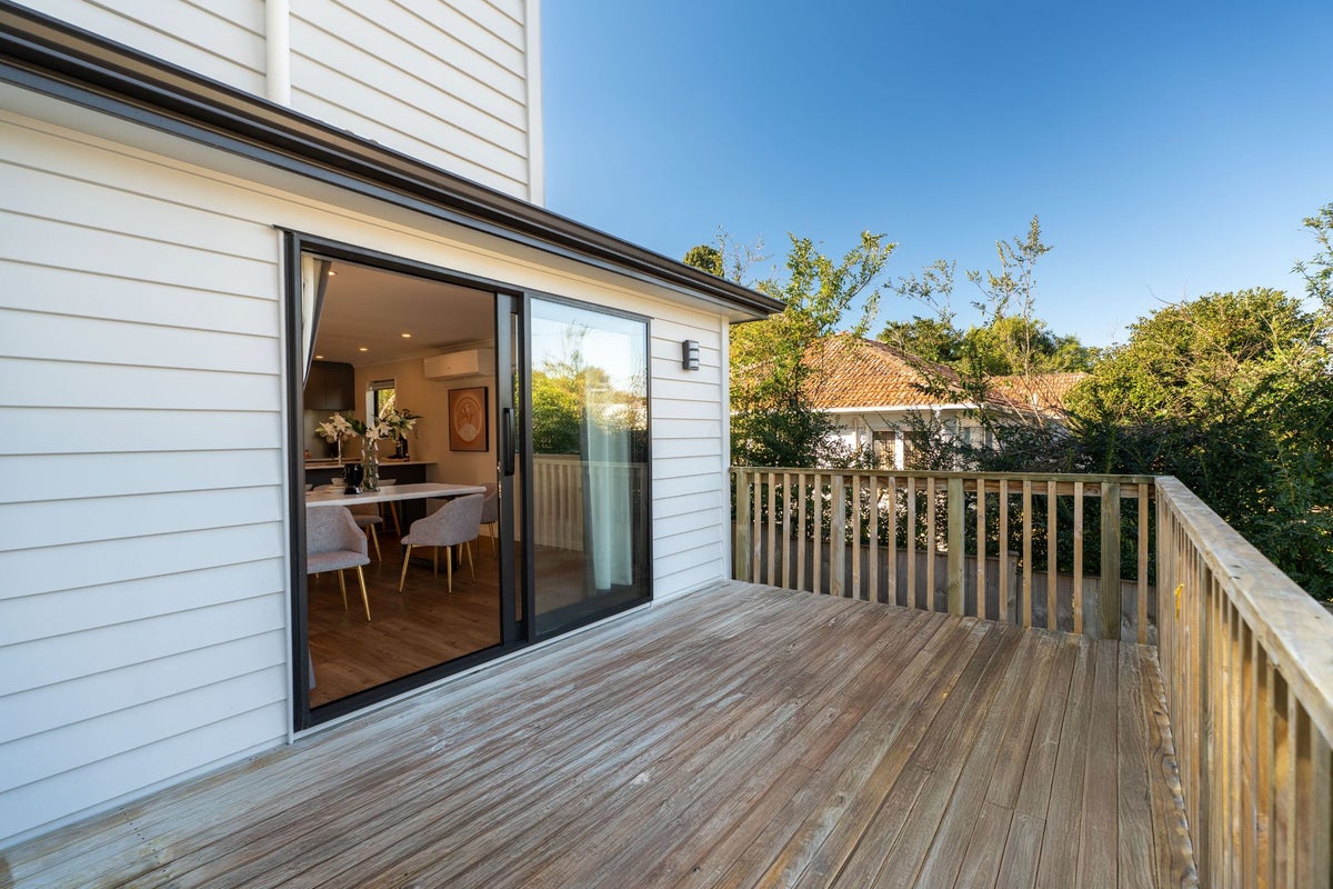 5C Moreland Road, Mount Albert, Auckland - Carousel 2