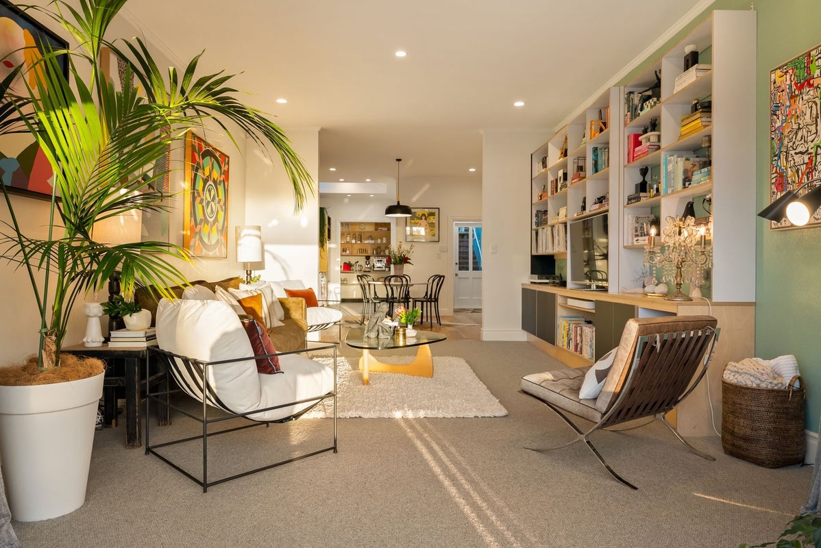 16 Hawker Street, Mount Victoria, Wellington - Carousel 2