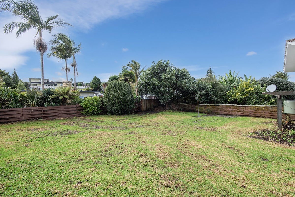 59 Carr Street, Kamo, Whangarei - Carousel 16