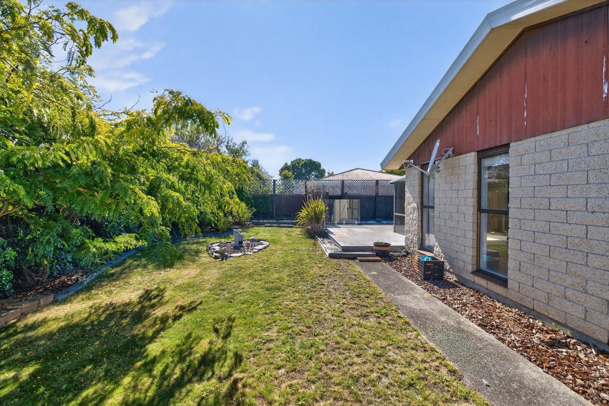 2/70 Marlow Road, Aranui, Christchurch - Carousel 20