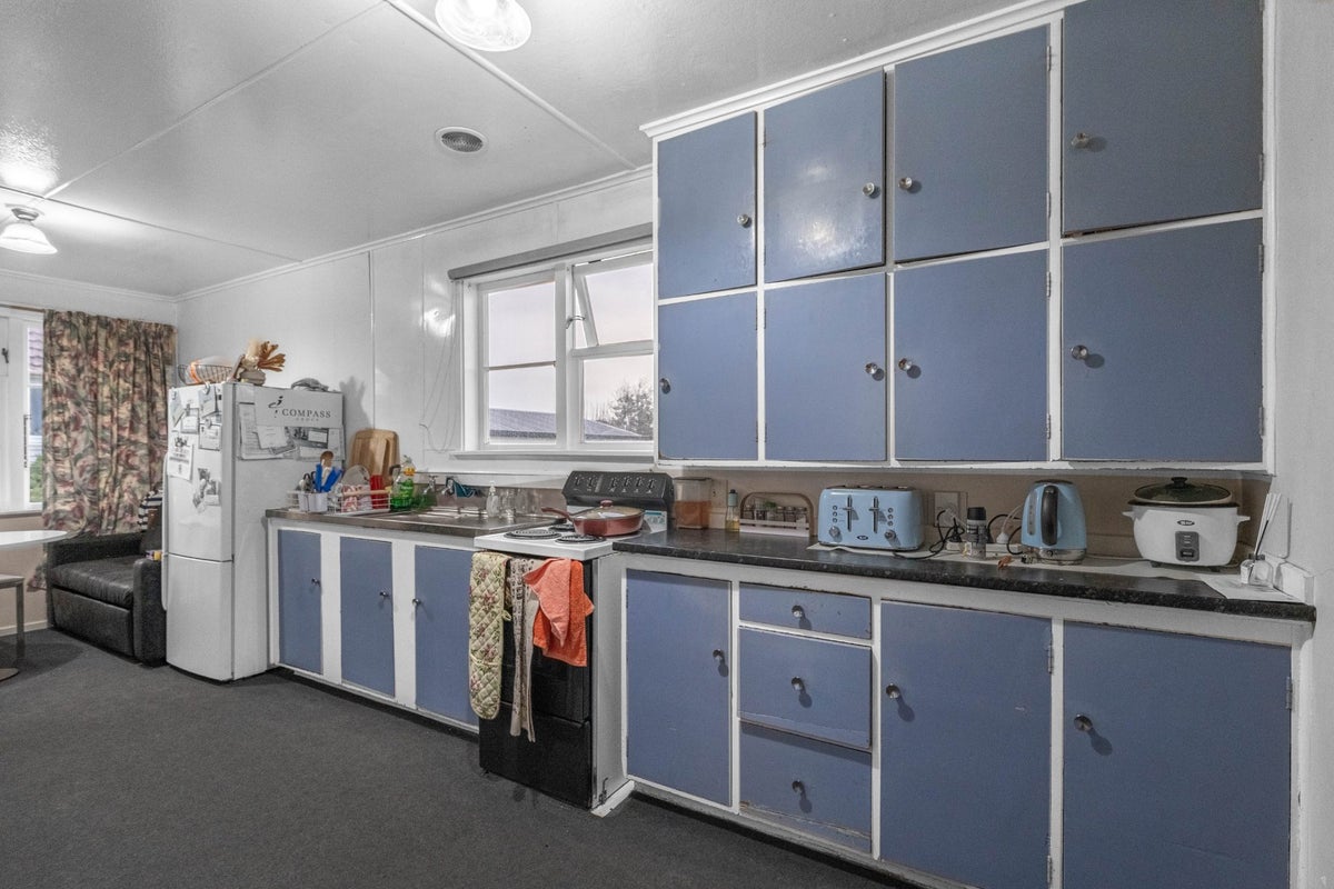 147 Isabella Street, Glengarry, Invercargill - Carousel 2