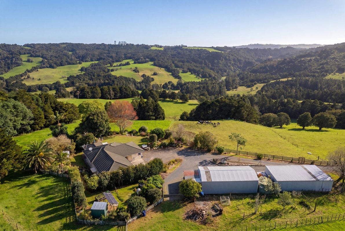 43 Waiariki Road, Whakapara, Hikurangi - Carousel 1