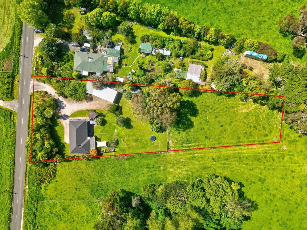 16 Rangitatau West Road, Maxwell, Whanganui - Carousel 2