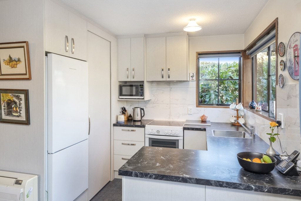 1/38 Greenock Street, Redwood, Christchurch - Carousel 2