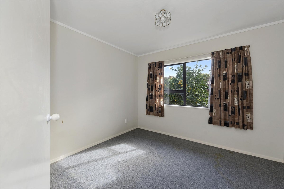 15A Forest Lake Road, Forest Lake, Hamilton - Carousel 10