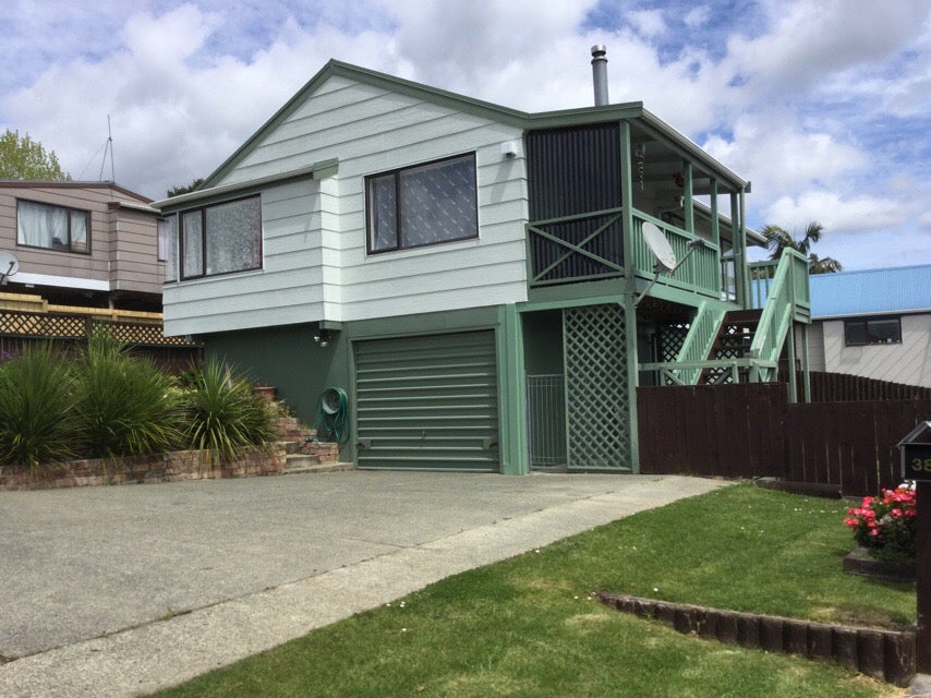 1/38 Gillingham Road, Kamo, Whangarei - Carousel 1