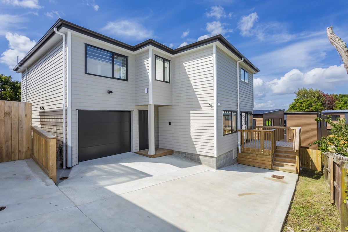 10A Mescal Street, Massey, Auckland - Carousel 1