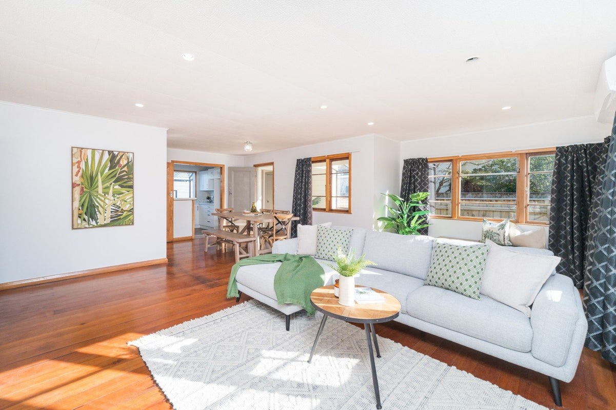 184 South Street, Feilding, Feilding - Carousel 2