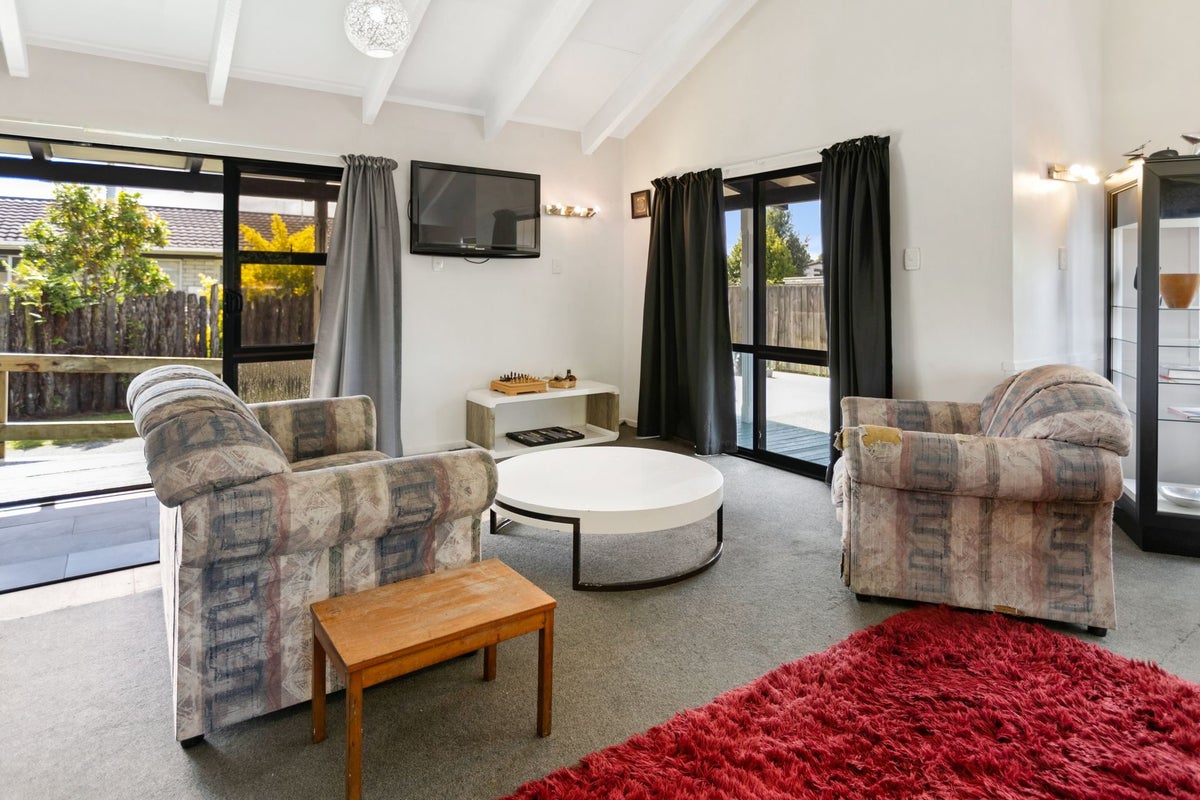 1 Panui Road, Koutu, Rotorua - Carousel 2