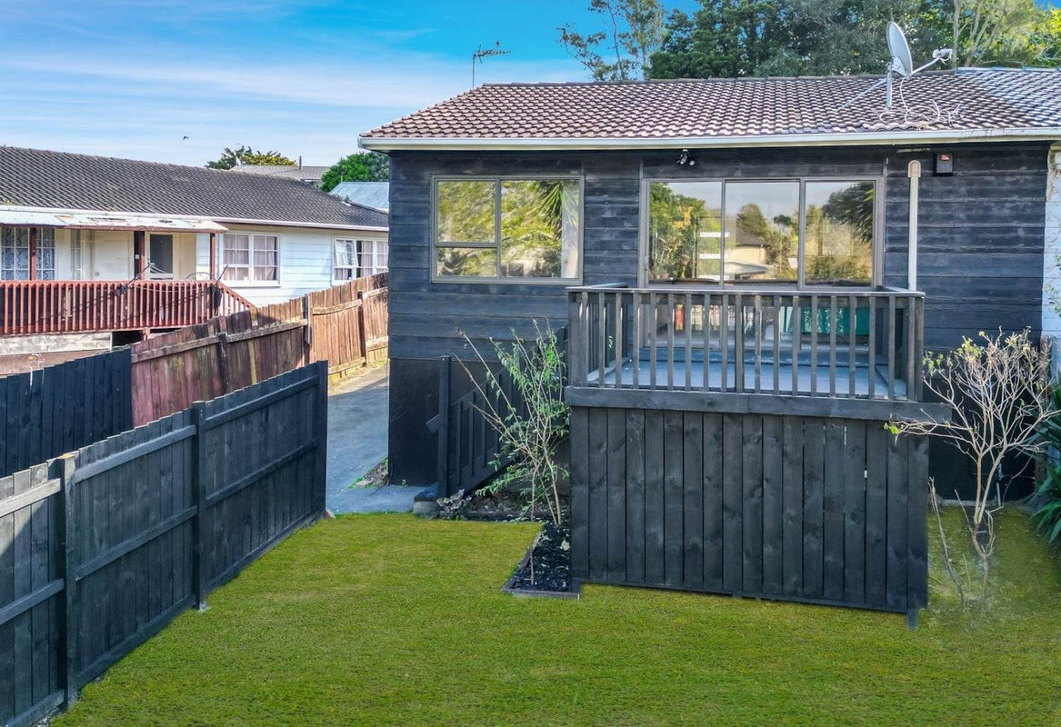 4/60 Moncrieff Avenue, Clendon Park, Auckland - Carousel 2