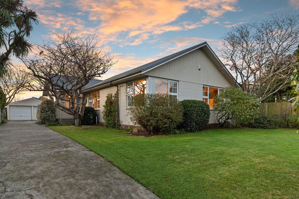 20 Carruthers Street, Ilam, Christchurch - Carousel 1
