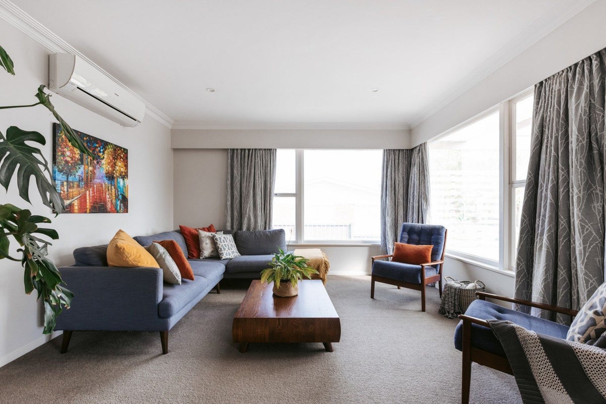 7 Ngahere Street, Otumoetai, Tauranga - Carousel 2