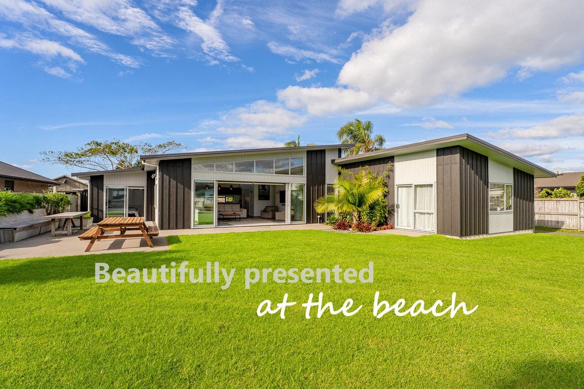 20 Captain Wood Avenue, Whitianga, Whitianga - Carousel 1