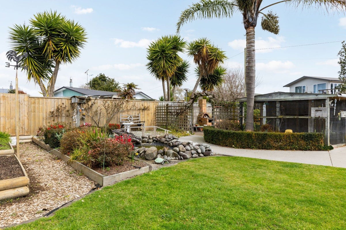 96 Browning Street, Leamington, Cambridge - Carousel 24
