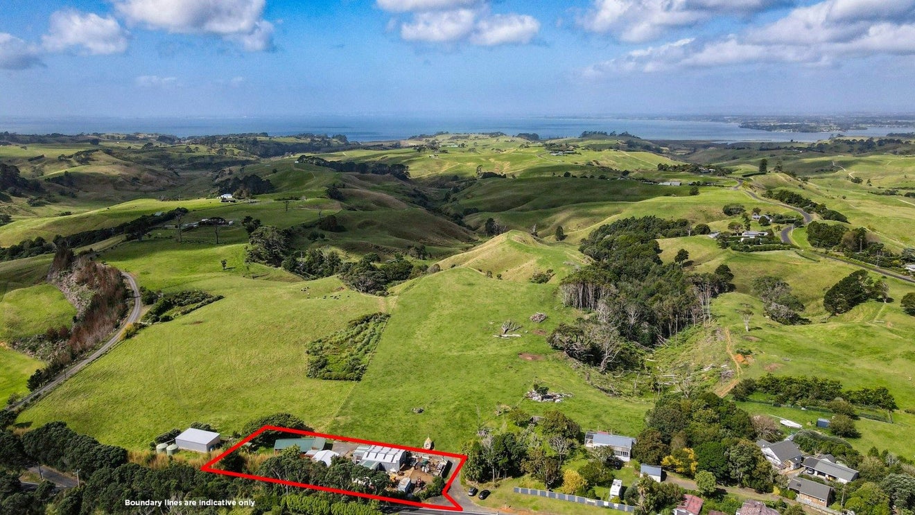 2160 Awhitu Road, Pollok, Pollok - Carousel 1
