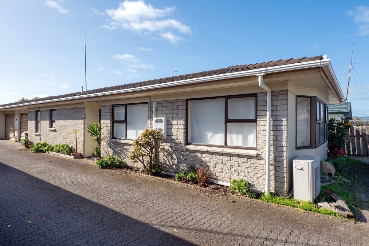 16B York Street, Glenholme, Rotorua - Carousel 1