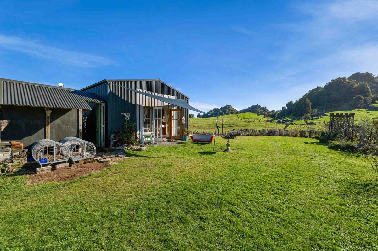 16 Maire Road, Piopio, Waitomo, Waikato - Carousel 28