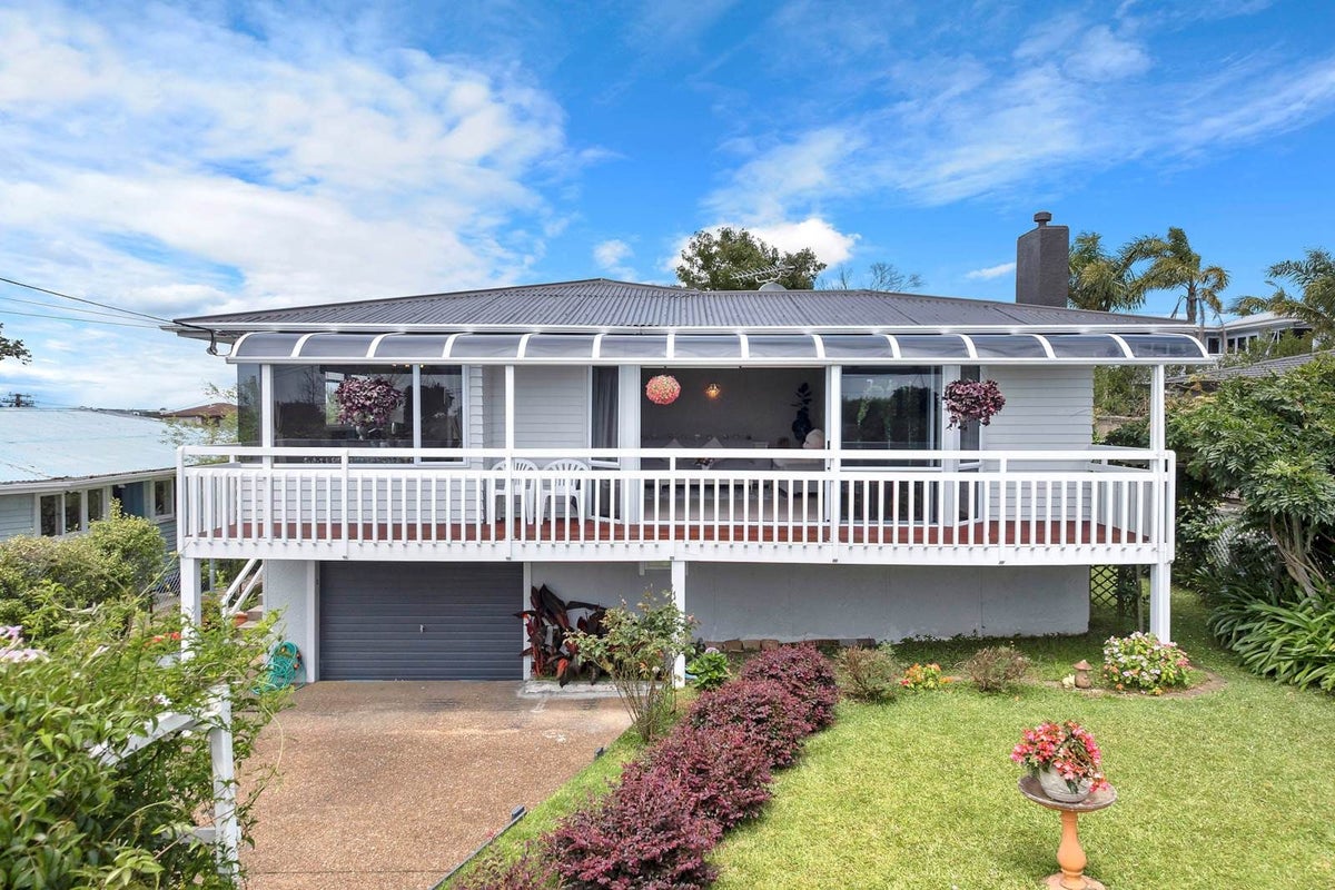 714 East Coast Road, Pinehill, Auckland - Carousel 2
