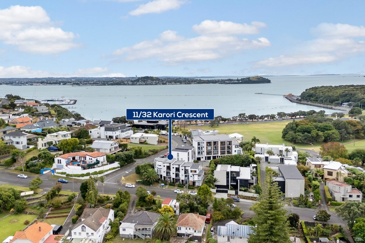 11/32 Karori Crescent, Orakei, Auckland - Carousel 28