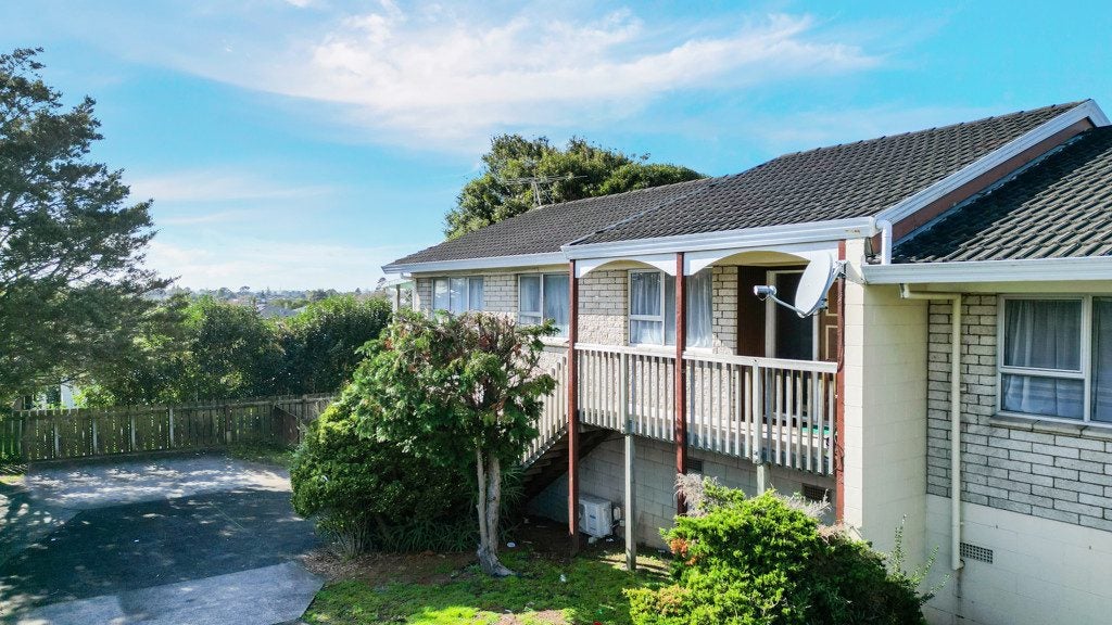3/99 Station Road, Papatoetoe, Auckland - Carousel 1