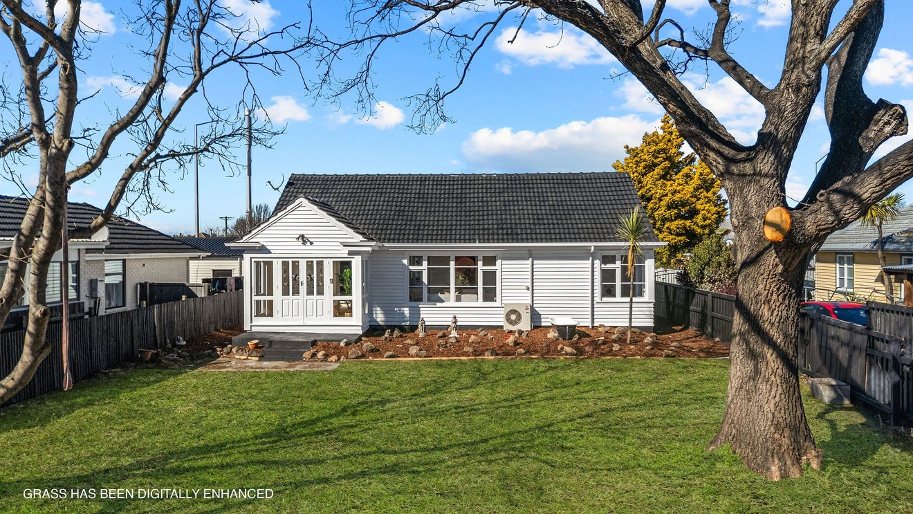 325 Wainoni Road, Avondale, Christchurch - Carousel 1