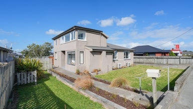 327 North Road, Waikiwi, Invercargill - Carousel 1