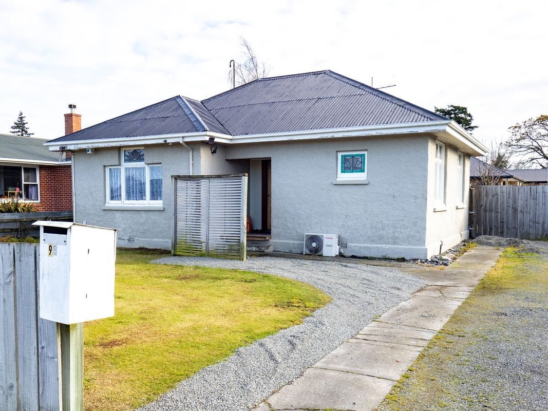 98 George Street, Tinwald, Ashburton - Carousel 1