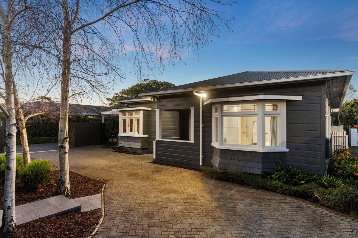47 View Road, Mount Eden, Auckland - Carousel 2