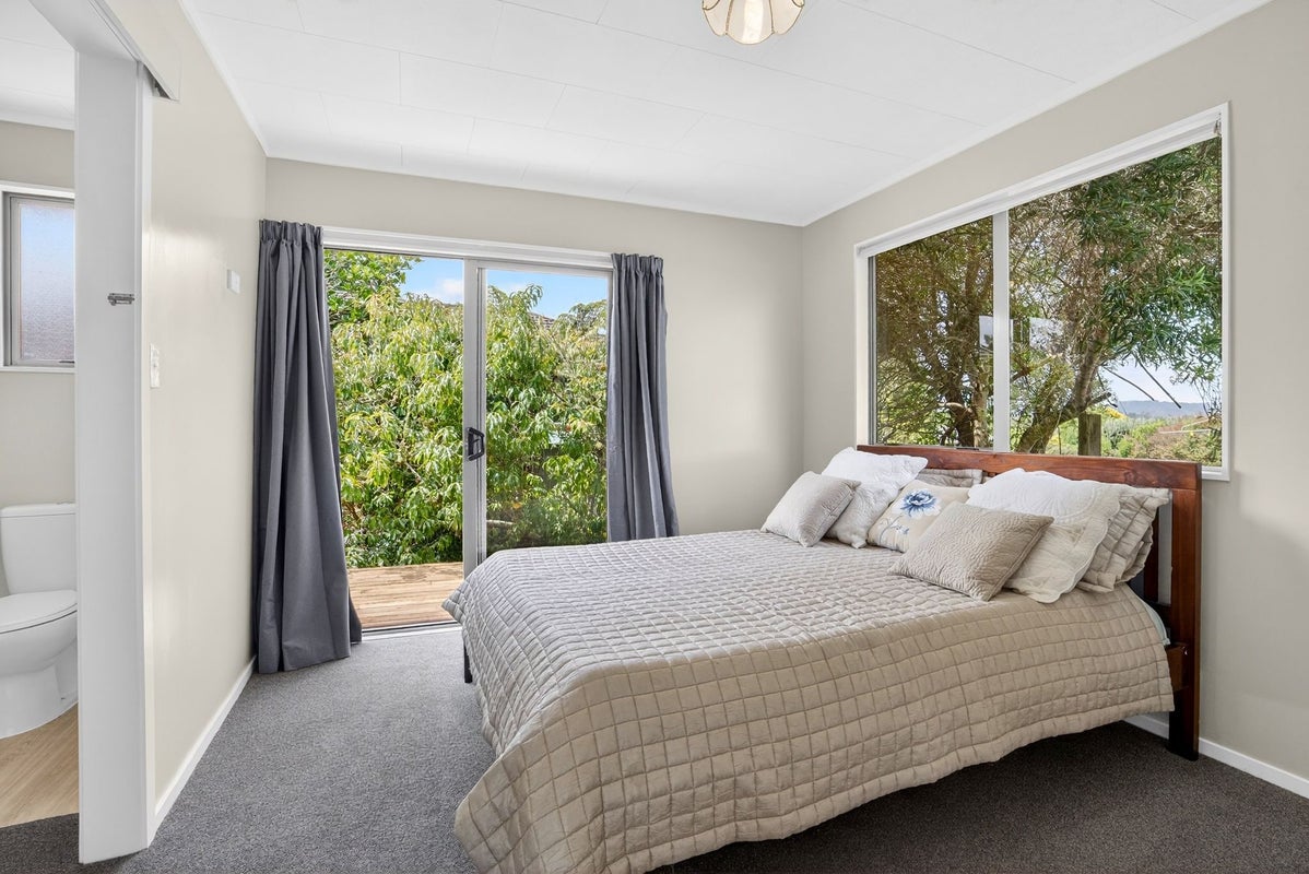 39 Bellevue Avenue, Wellsford, Wellsford - Carousel 2