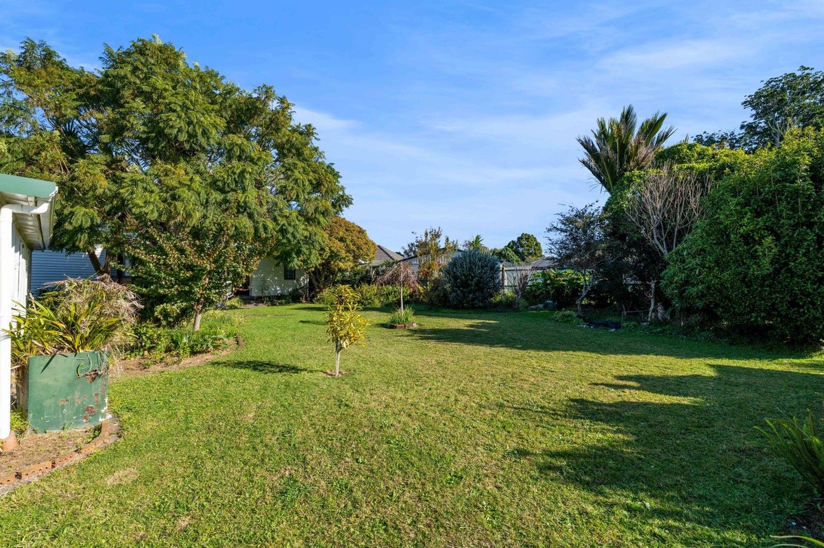 23 Woodleigh Street, Frankleigh Park, New Plymouth - Carousel 22