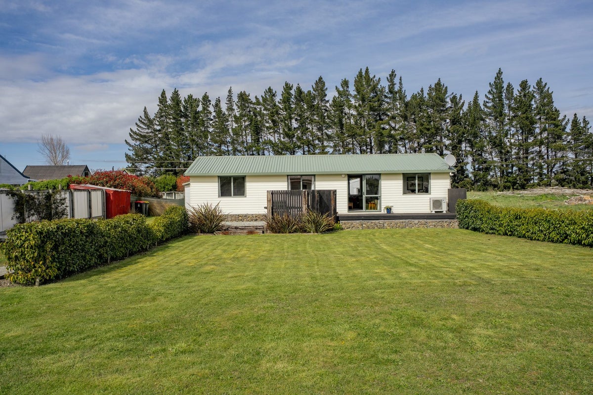 2 Avon Street, Lumsden, Lumsden - Carousel 28