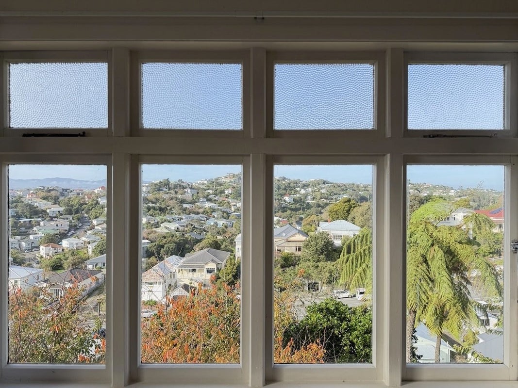 5 Charlotte Avenue, Brooklyn, Wellington - Carousel 2
