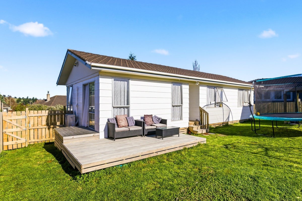 13C Rangiora Crescent, Wairakei, Taupo - Carousel 1