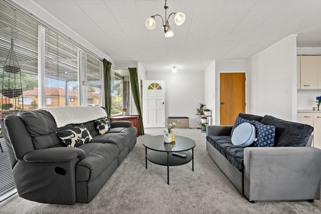 5/39 Norcross Avenue, Henderson, Auckland - Carousel 2
