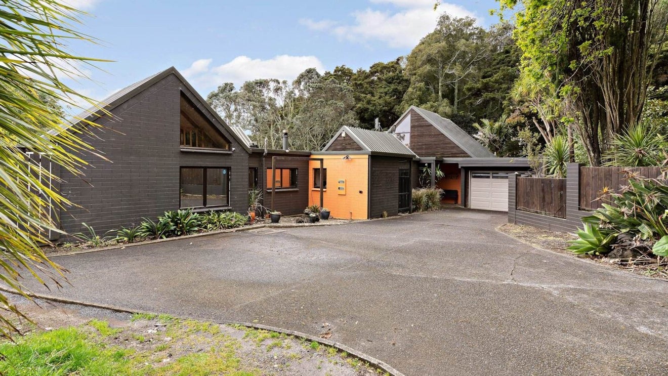 60 Grande Vue Road, Hillpark, Auckland - Carousel 1