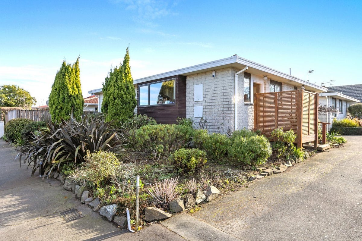 62A Bainton Street, Bishopdale, Christchurch - Carousel 1