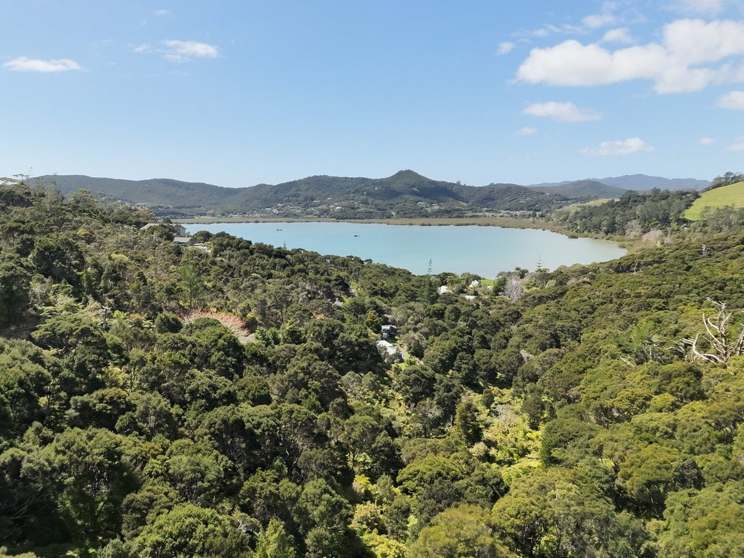 0 Te Wahapu, Russell, Russell - Carousel 1