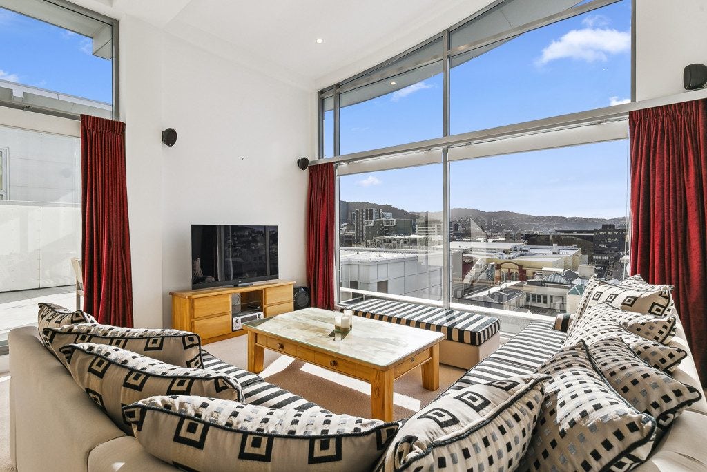 128/72 Tory Street, Te Aro, Wellington - Carousel 2