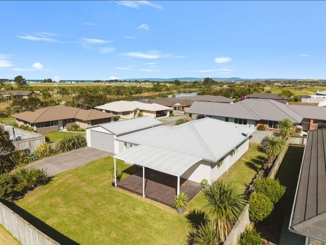 12 Dune Lake Place, Ruakaka - Carousel 2
