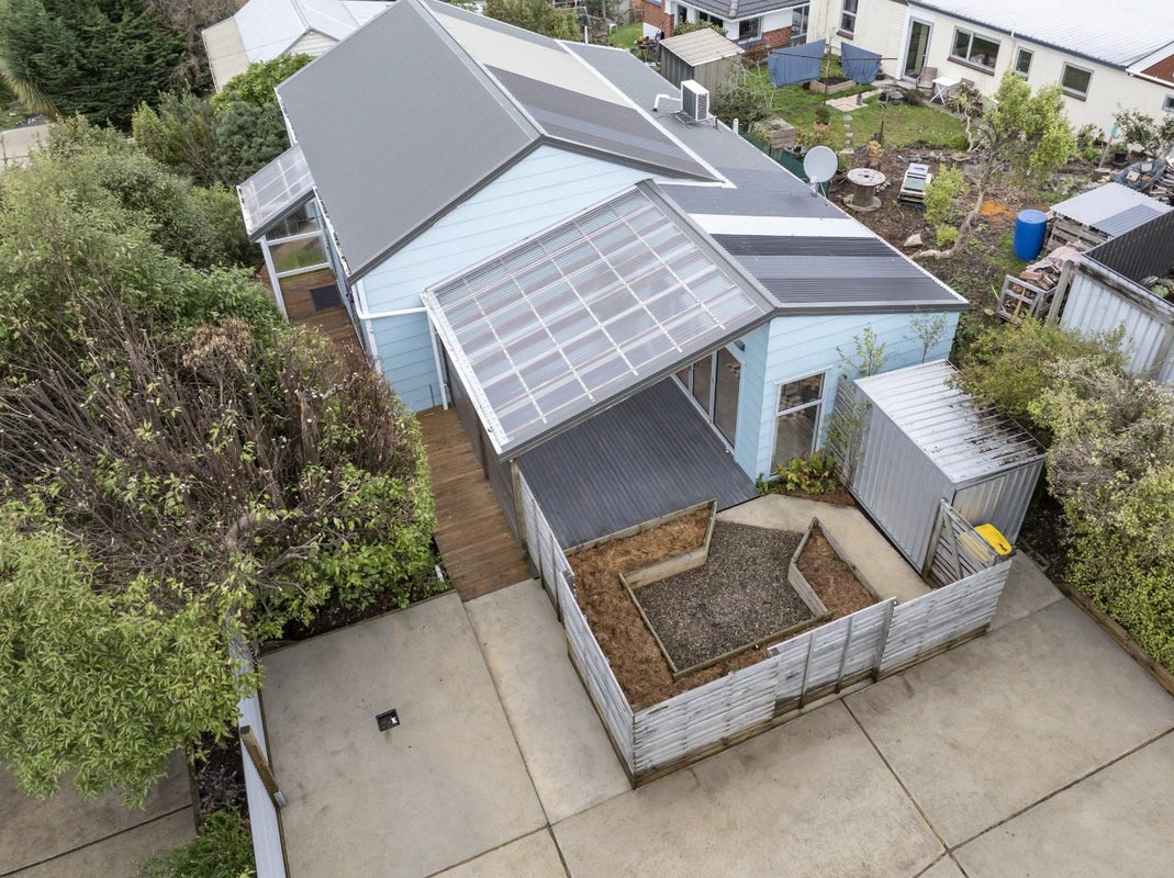 10 Aitken Place, Mornington, Dunedin - Carousel 2