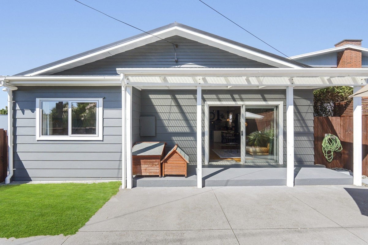 53 Ngamotu Road, Moturoa, New Plymouth - Carousel 1