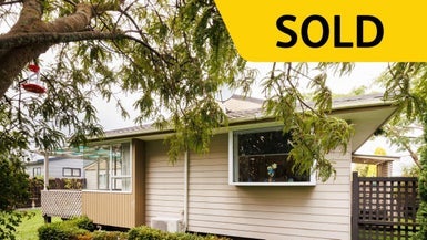 24B Cargill Grove, Kelvin Grove, Palmerston North - Carousel 1