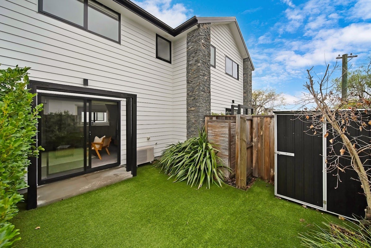 2/305 Armagh Street, City Centre, Christchurch City, Canterbury - Carousel 1