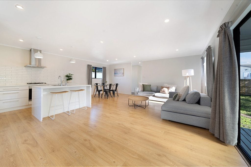 1/134 Mcleod Road, Te Atatu South, Auckland - Carousel 1