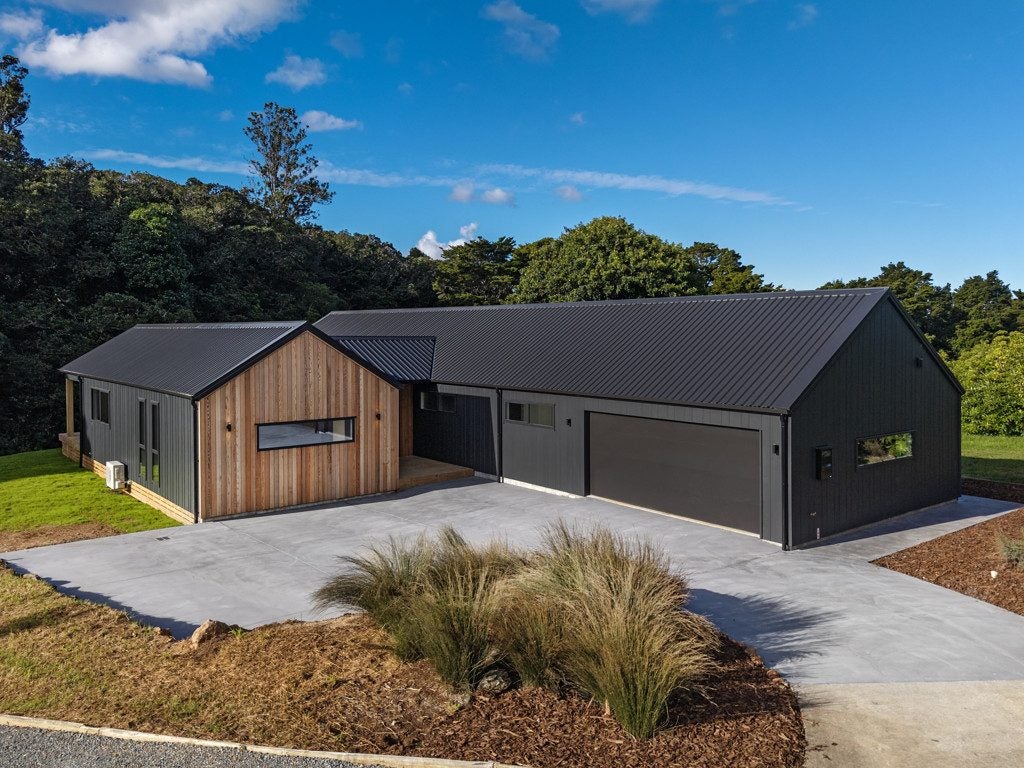 27 Tironui Drive, Maunu, Whangarei - Carousel 1