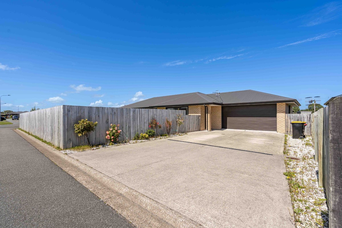 3 Checketts Place, Kingswell, Invercargill - Carousel 2