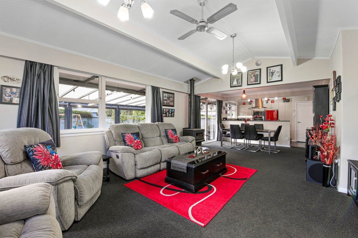 3 Rudd Crescent, Redwoodtown, Blenheim - Carousel 2