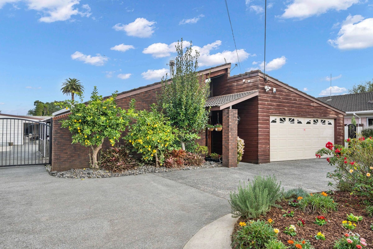 41 Churchill Street, Kensington, Whangarei - Carousel 1