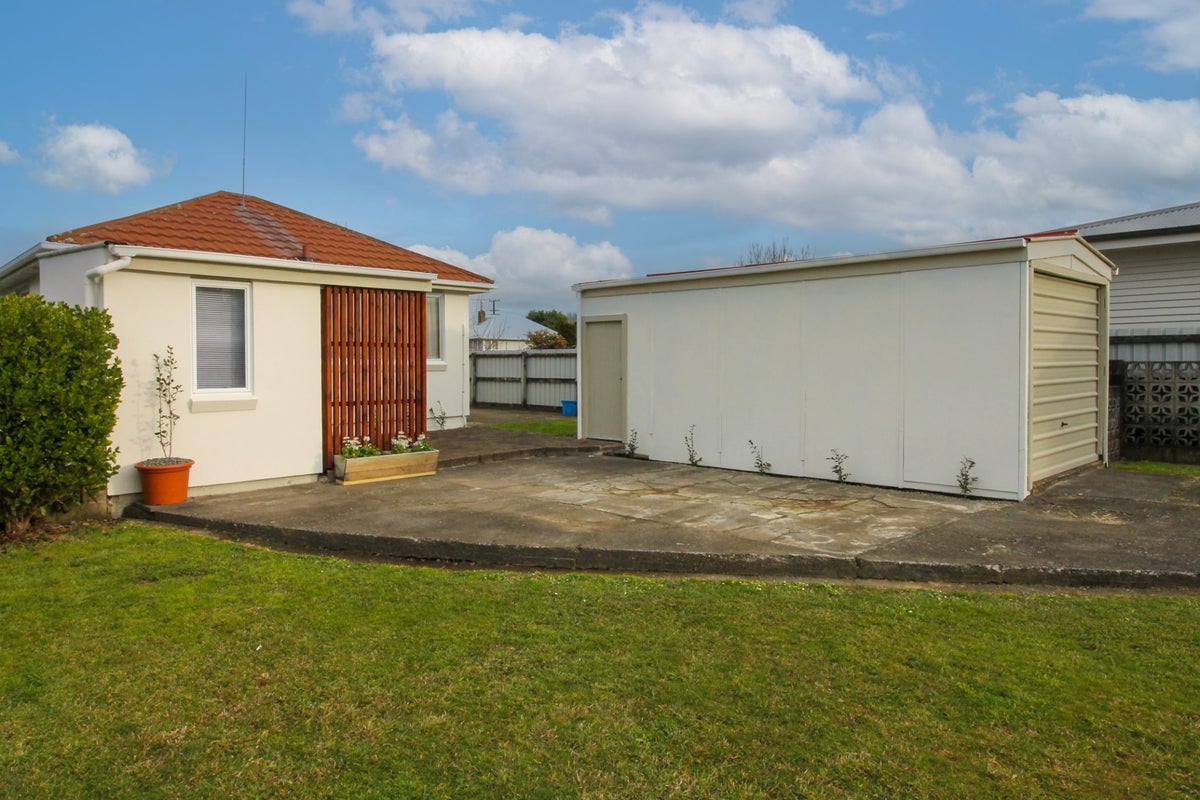 584 Rickit Road, Te Awamutu, Te Awamutu - Carousel 1