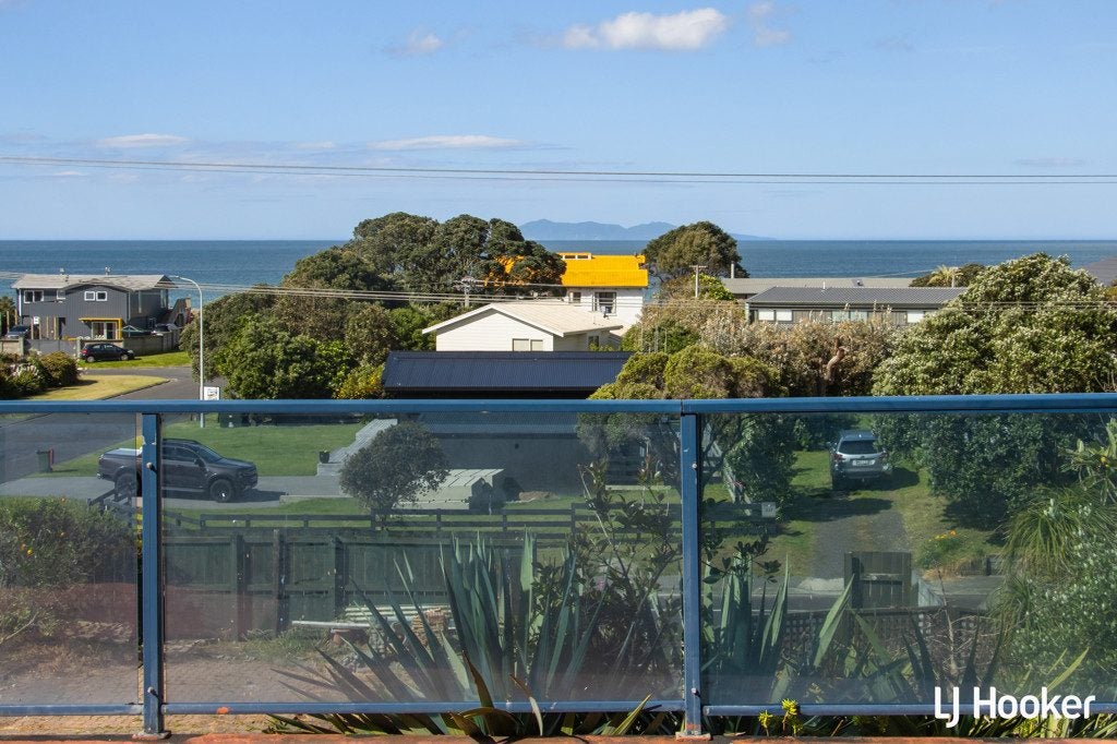 238 Seaforth Road, Waihi Beach, Waihi Beach - Carousel 1
